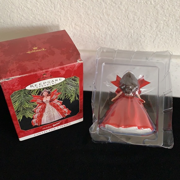 1997 Hallmark Holiday Barbie Ornament - Picture 12 of 16